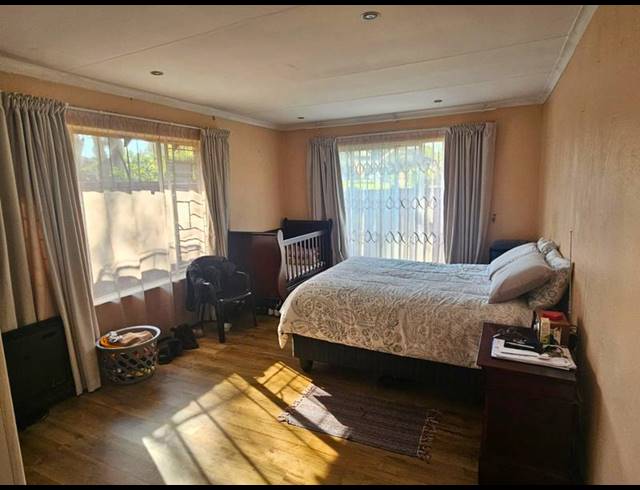 2 BEDROOM HOUSE FOR SALE IN TERENURE